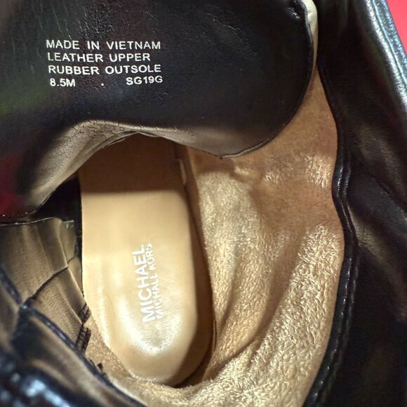 Off-White Leather Combat Booties by Michael Kors, Size 8.5 - Picture 7 of 11